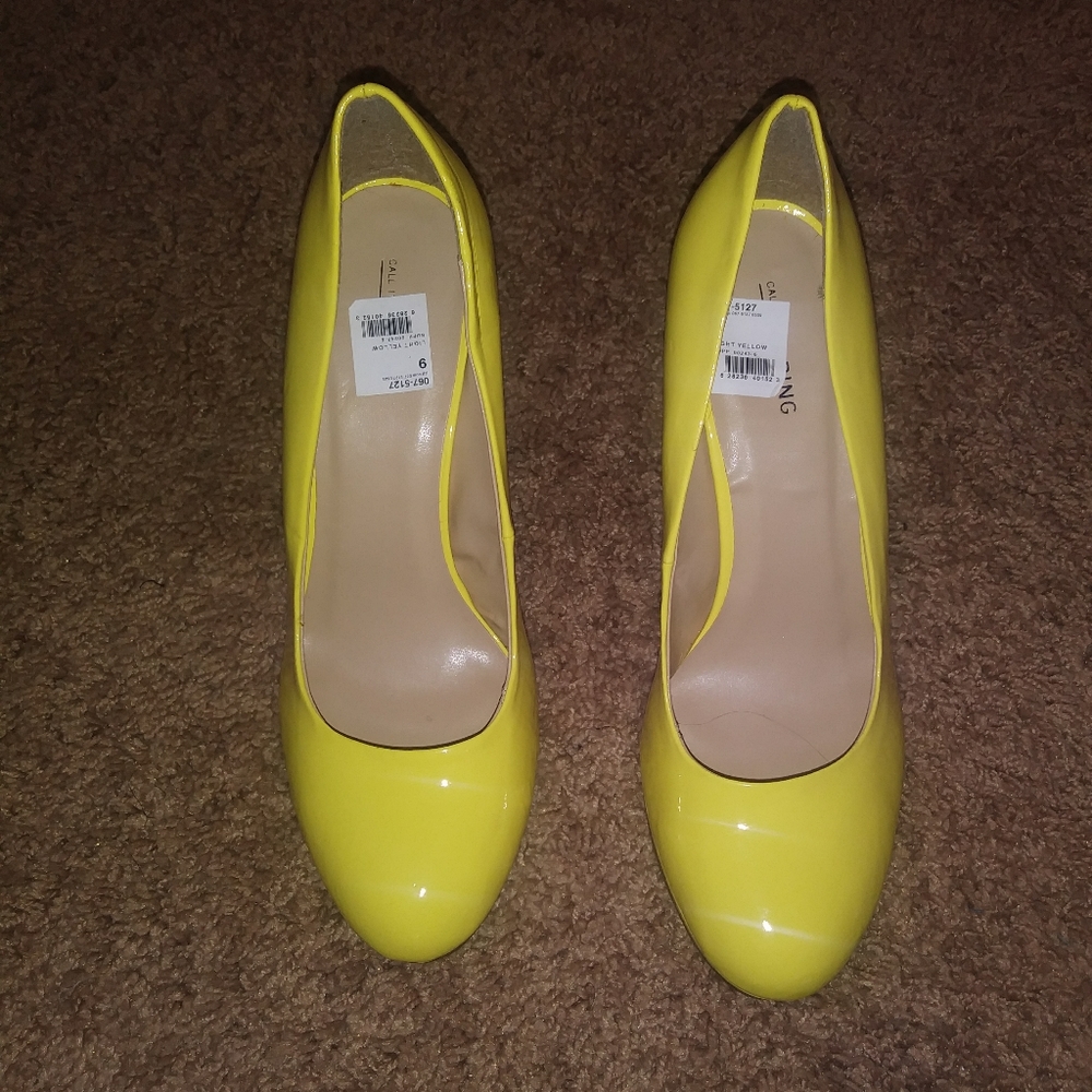 Call It Spring pumps